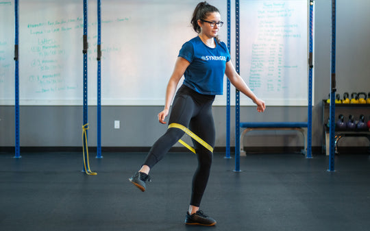 Fight Knee Pain: 5 Knee Strengthening Moves To Help Combat It